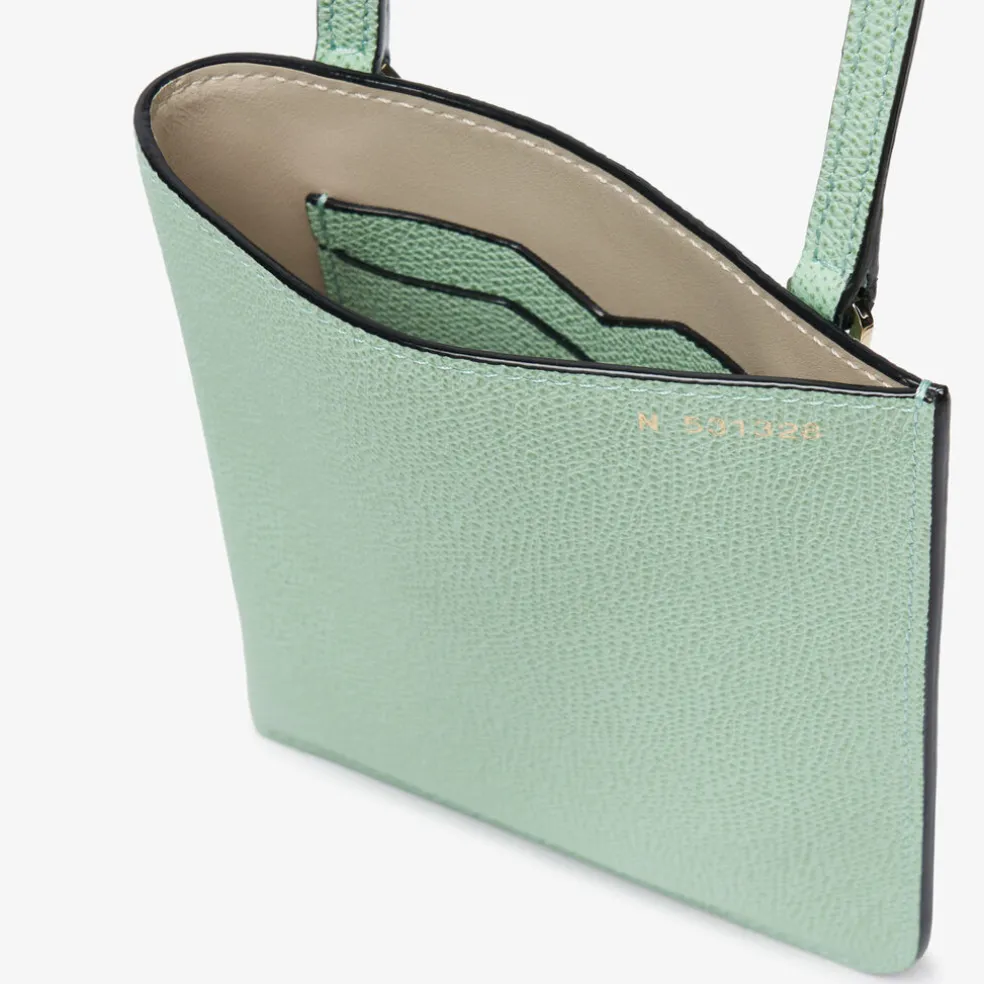 Crossbody Soft
