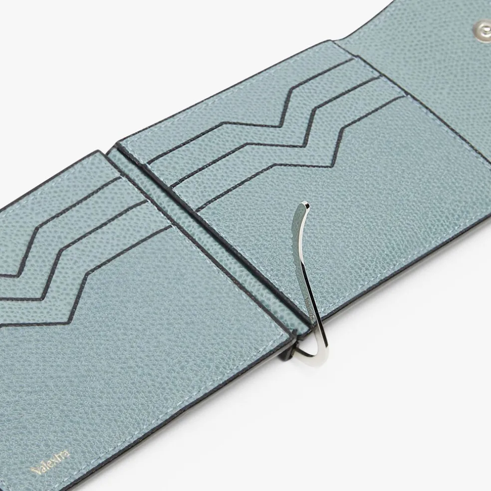 Grip 6cc Wallet With Botton