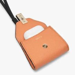 Iside Charm