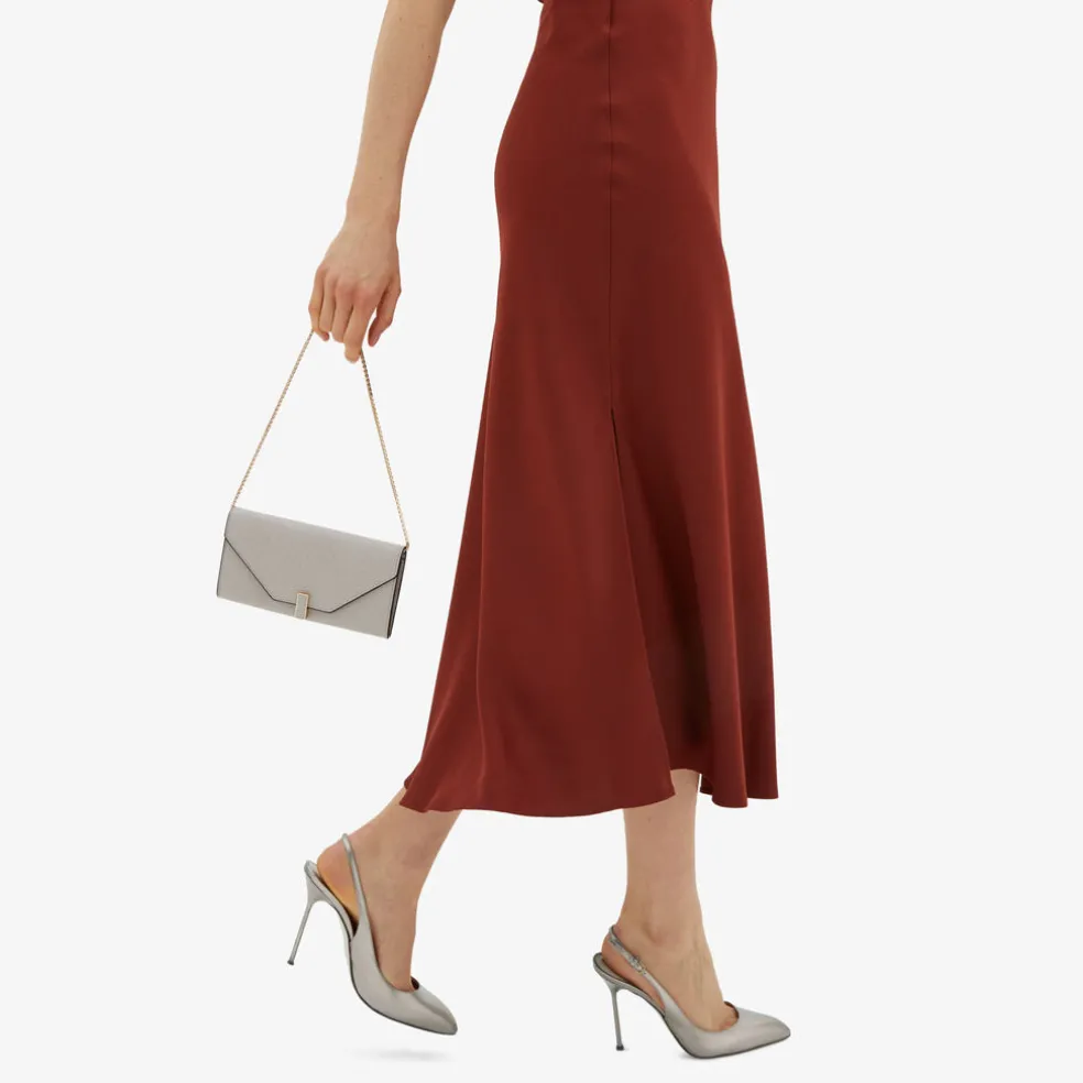 Iside Continental Purse With Chain