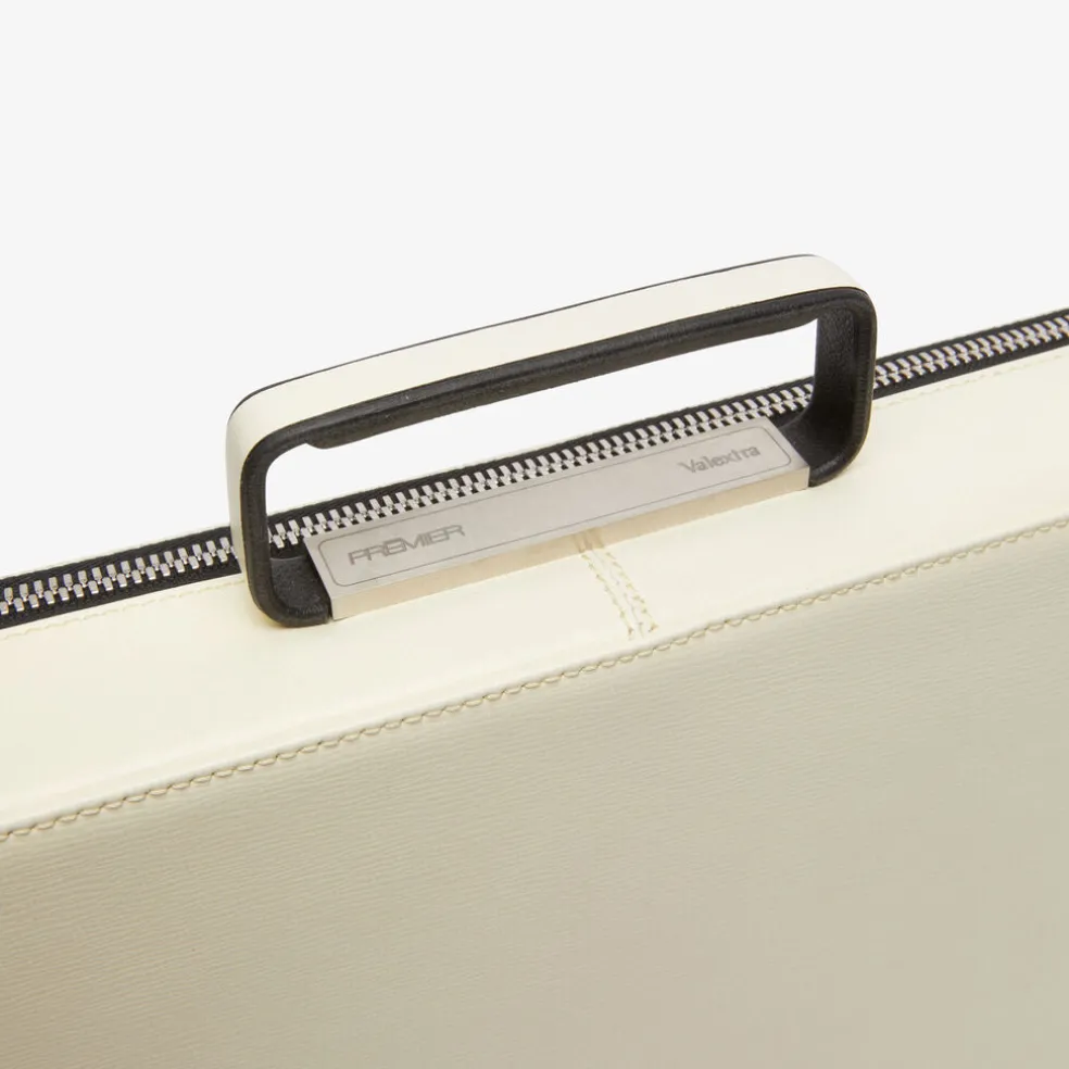 Premier Briefcase 24H