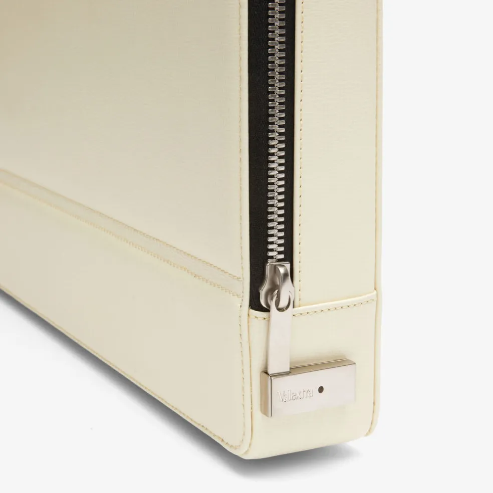 Premier Briefcase 24H