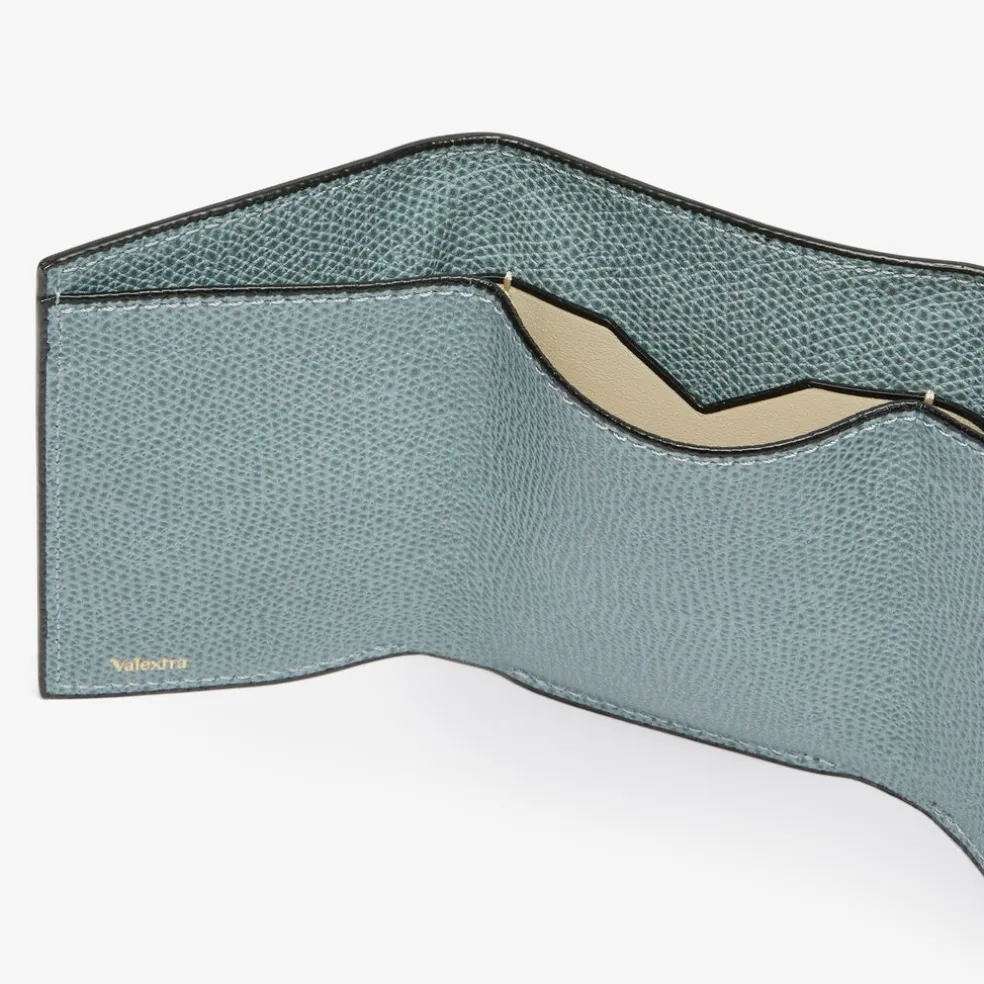 Small Wallet With Coin Holder