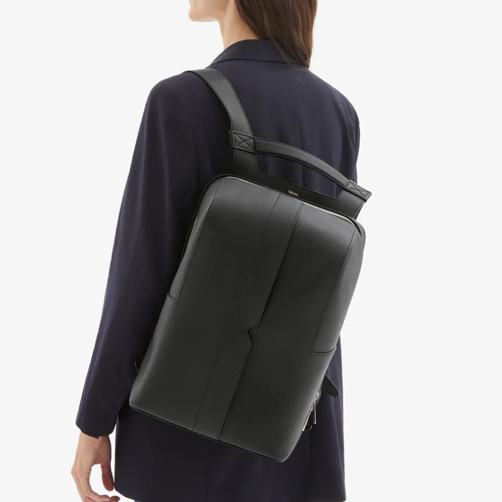 V-Line Backpack