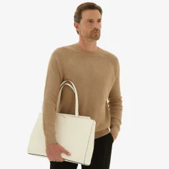 V-line Horizontal Shopping Bag