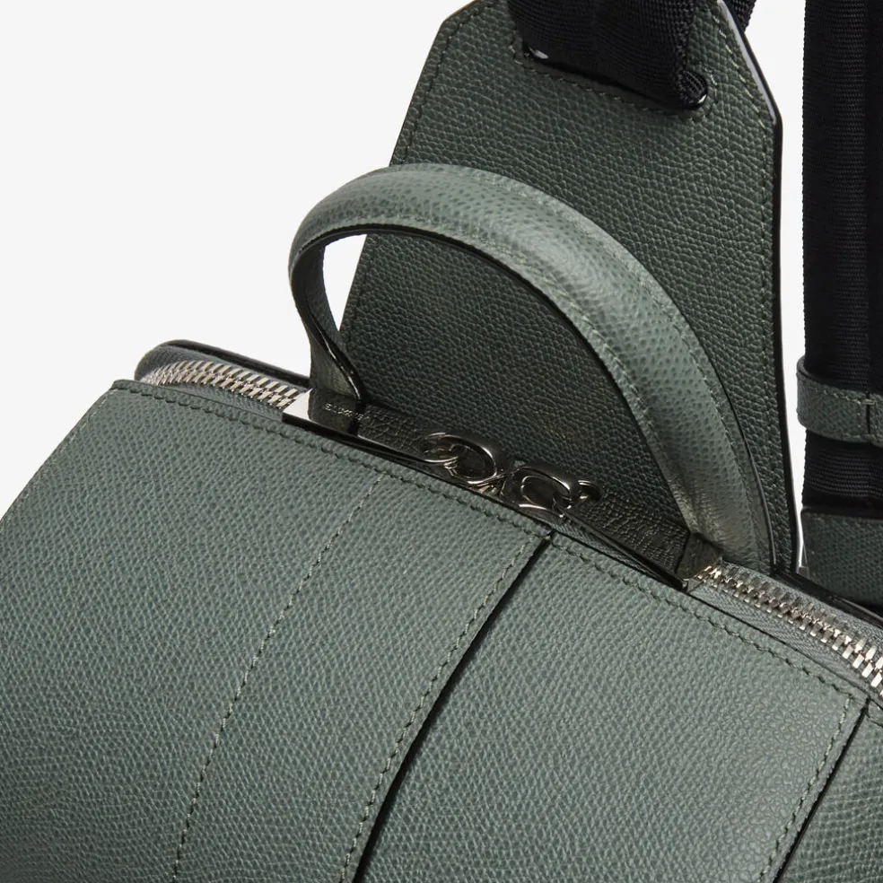 V-line One Shoulder Backpack