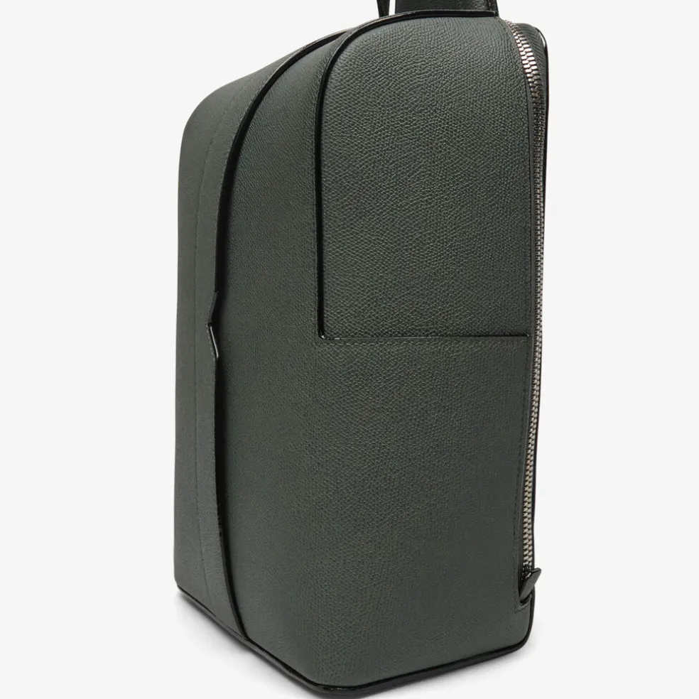 V-line One Shoulder Backpack