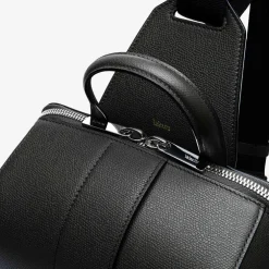 V-line One Shoulder Backpack